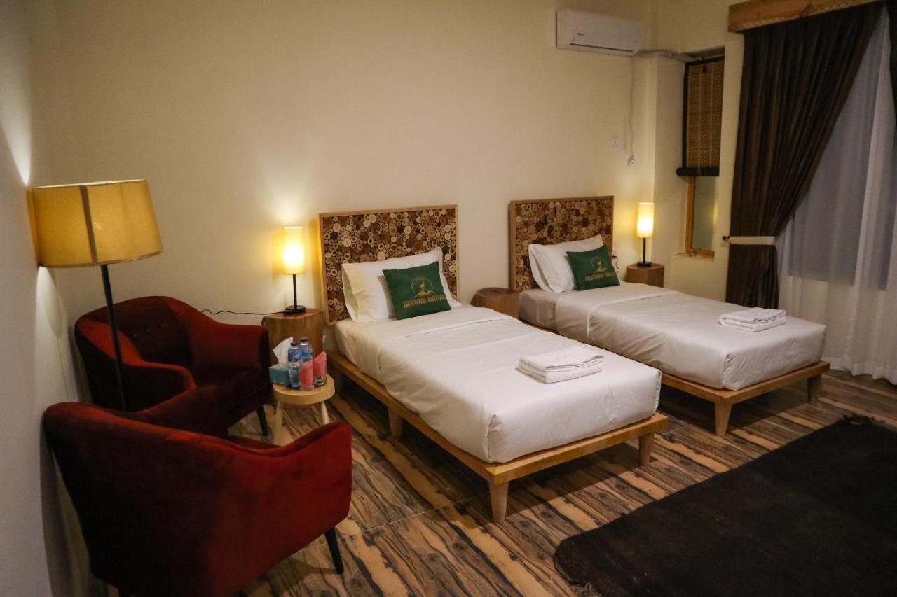 Dumani Nagar Hotel & Resort Karimabad  Eksteriør billede